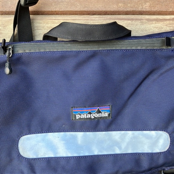 Patagonia Laptop/Messenger Bag - Picture 3 of 16